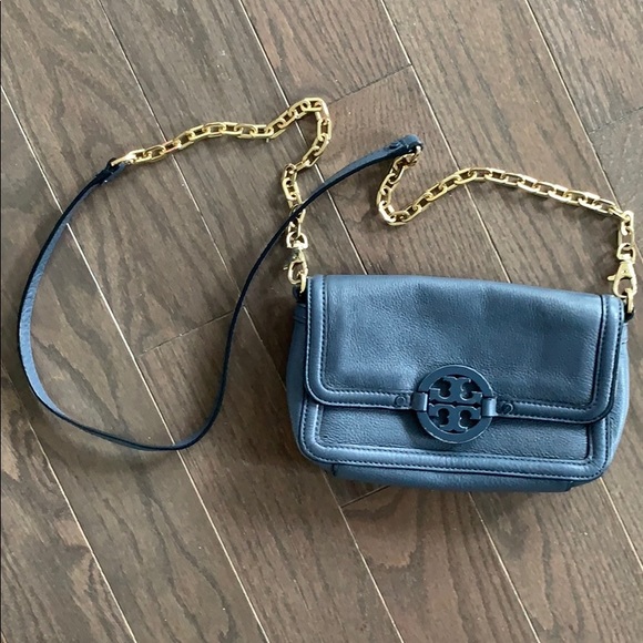 Tory Burch Handbags - Tory Burch Bag! 🎉